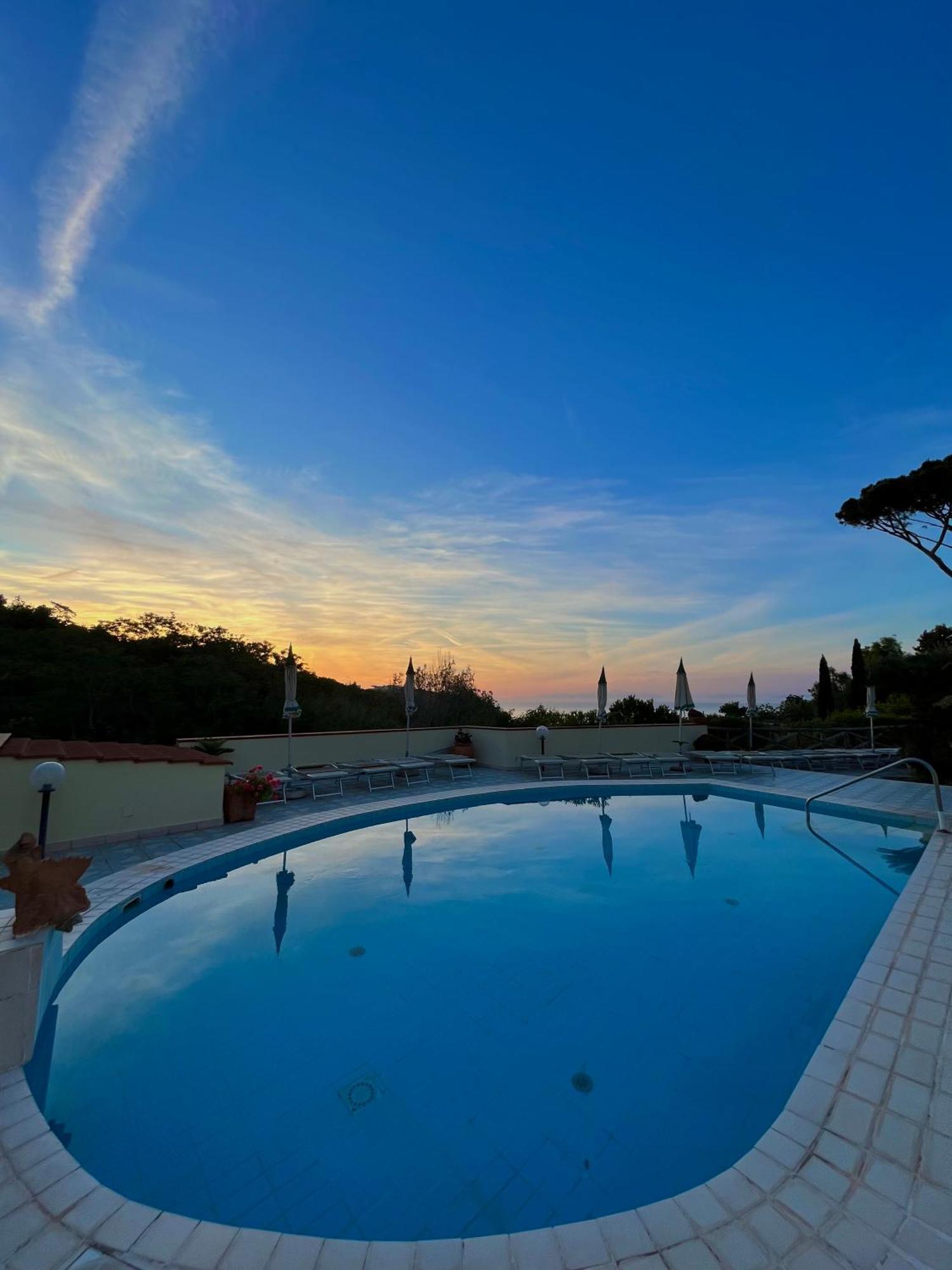 Resort Villa Flavio Casamicciola Terme Exteriör bild