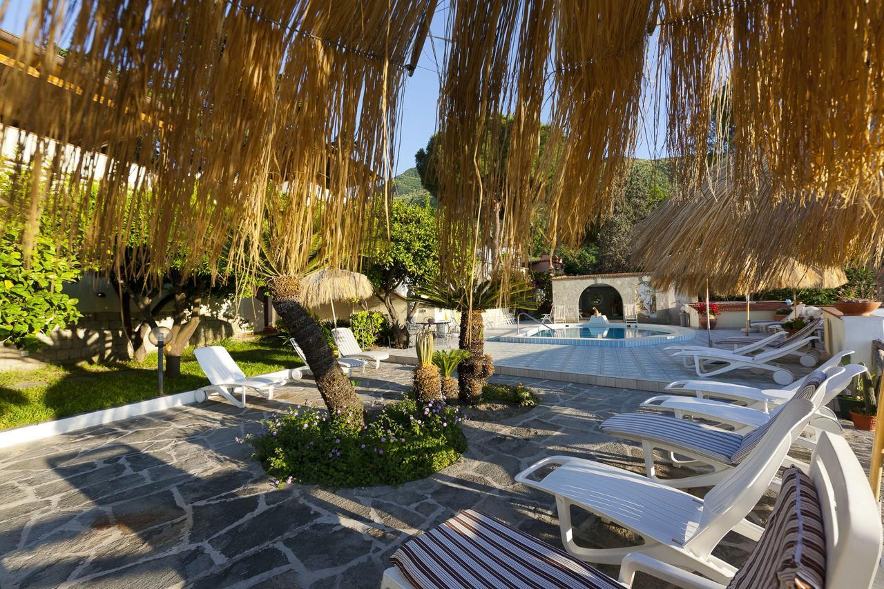 Resort Villa Flavio Casamicciola Terme Exteriör bild